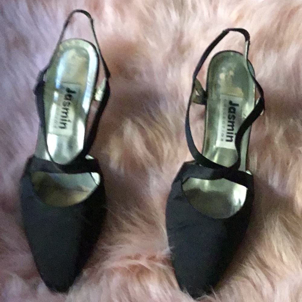 Black satin after 5 heels with crisscrossed straps